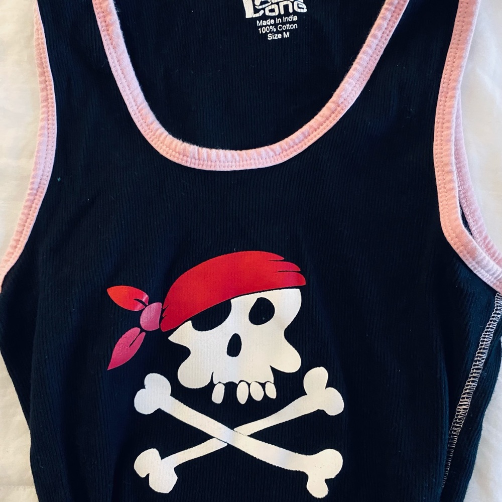 Women’s tank-top skull and cross bones M/L